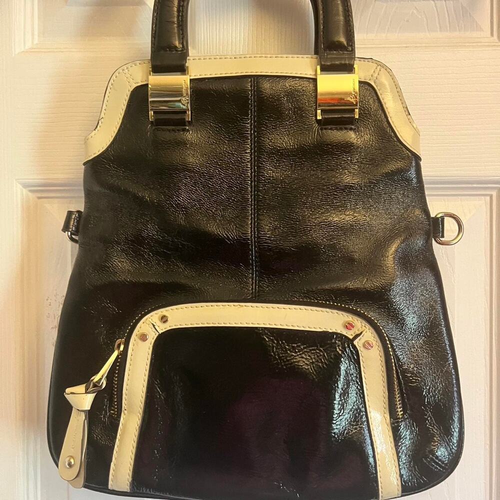 B makowsky black patent leather